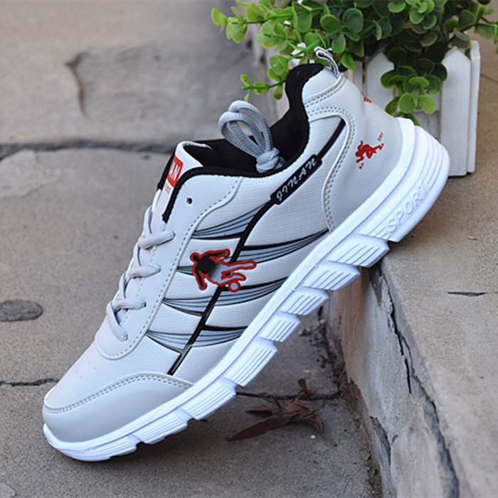 2015秋冬跑步鞋男学生休闲运动鞋轻便透气男士旅游鞋时尚男网鞋潮