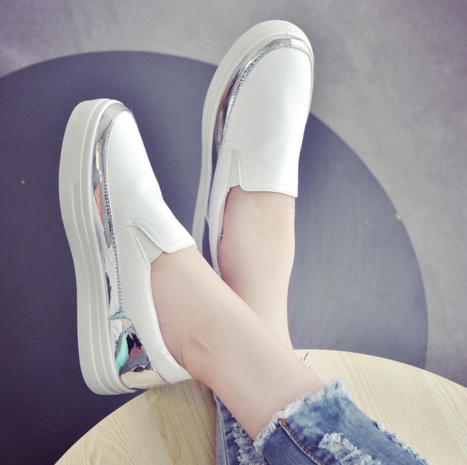 新款小白鞋女内增高透气平底休闲单鞋女夏厚底一脚蹬圆头乐福鞋女