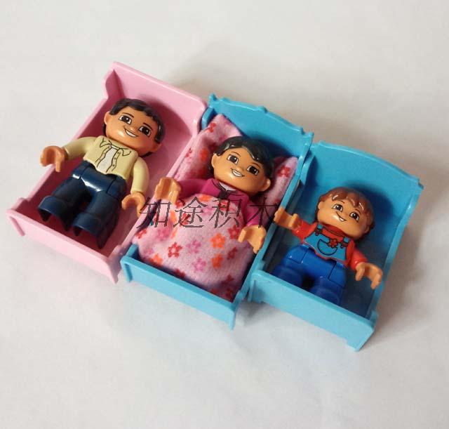 鸿源盛惠美集鑫拼插大颗粒乐高式积木配件散件人仔宝宝床 被子