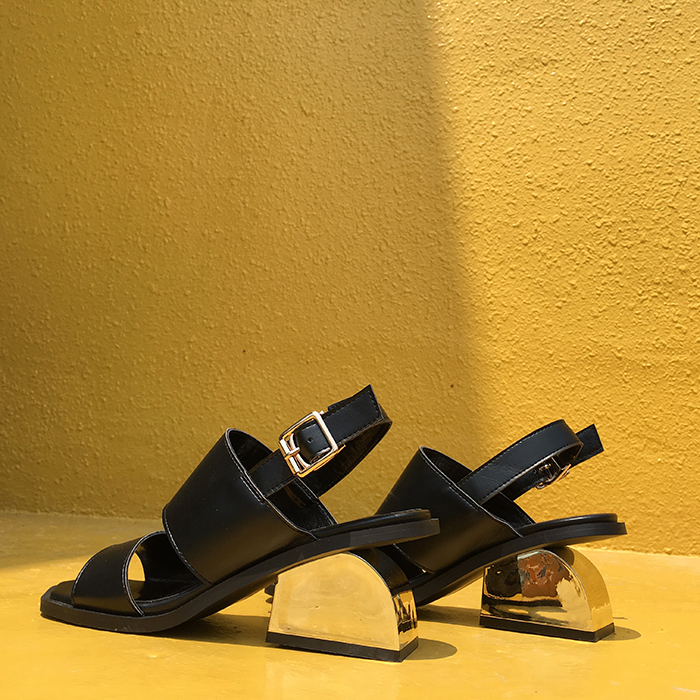 FFSTUDIO  全手工制做 金属跟凉鞋 粗跟鞋