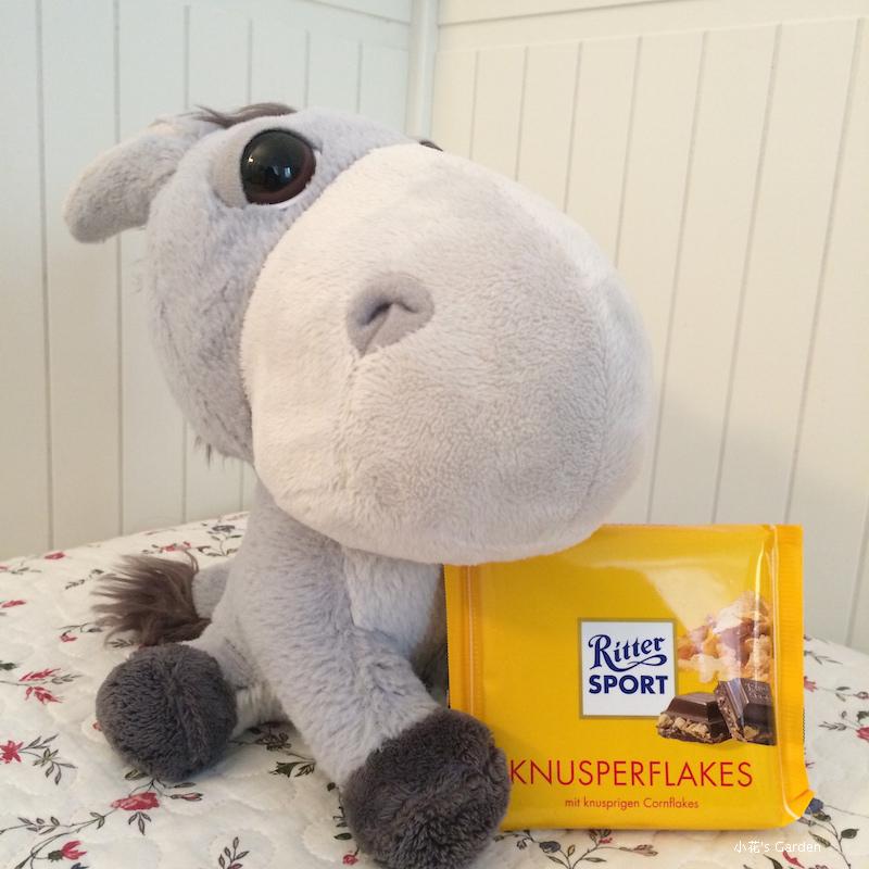 德国代购RitterSport Knusperflakes脆玉米片夹心牛奶巧克力 100g