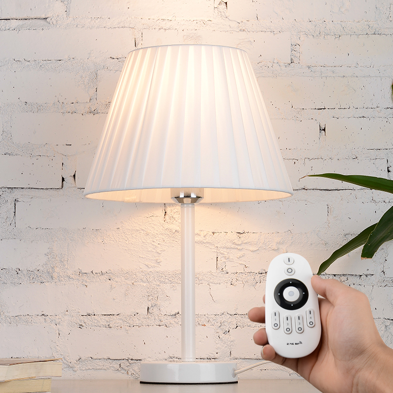 喂奶神器可调光装饰jrs视频直播_JRS体育直播_jrs直播是什么意思遥控台灯卧室简约床头小夜灯智能现代led