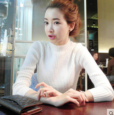 新品半高领针织紧身毛衣女套头白色打底衫