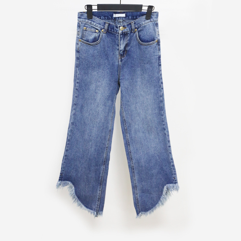 LAMPS 集合2016所有时髦元素的水洗蓝拉毛边八分大直筒牛仔裤