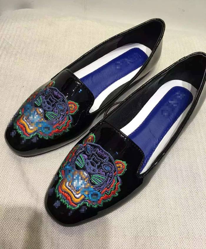 2016早春最新款真皮漆皮平底虎头刺绣单鞋时尚女鞋浅口圆头休闲女