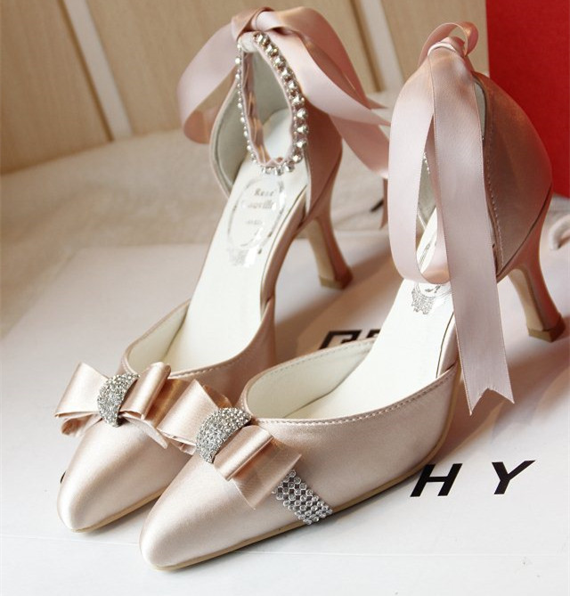 定制新娘结婚鞋婚纱鞋香槟色蝴蝶节中高跟水钻尖头单鞋伴娘鞋春夏