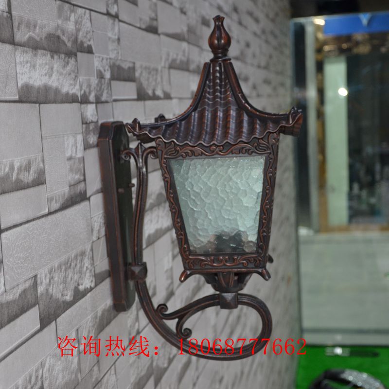 新款欧式壁灯草坪灯现代简约防水时尚led太阳能室外户外灯庭院灯