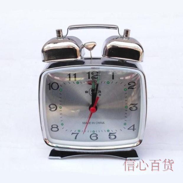 普通方型懒人机械闹钟 传统上发条的824闹铃床头复古上弦钟表