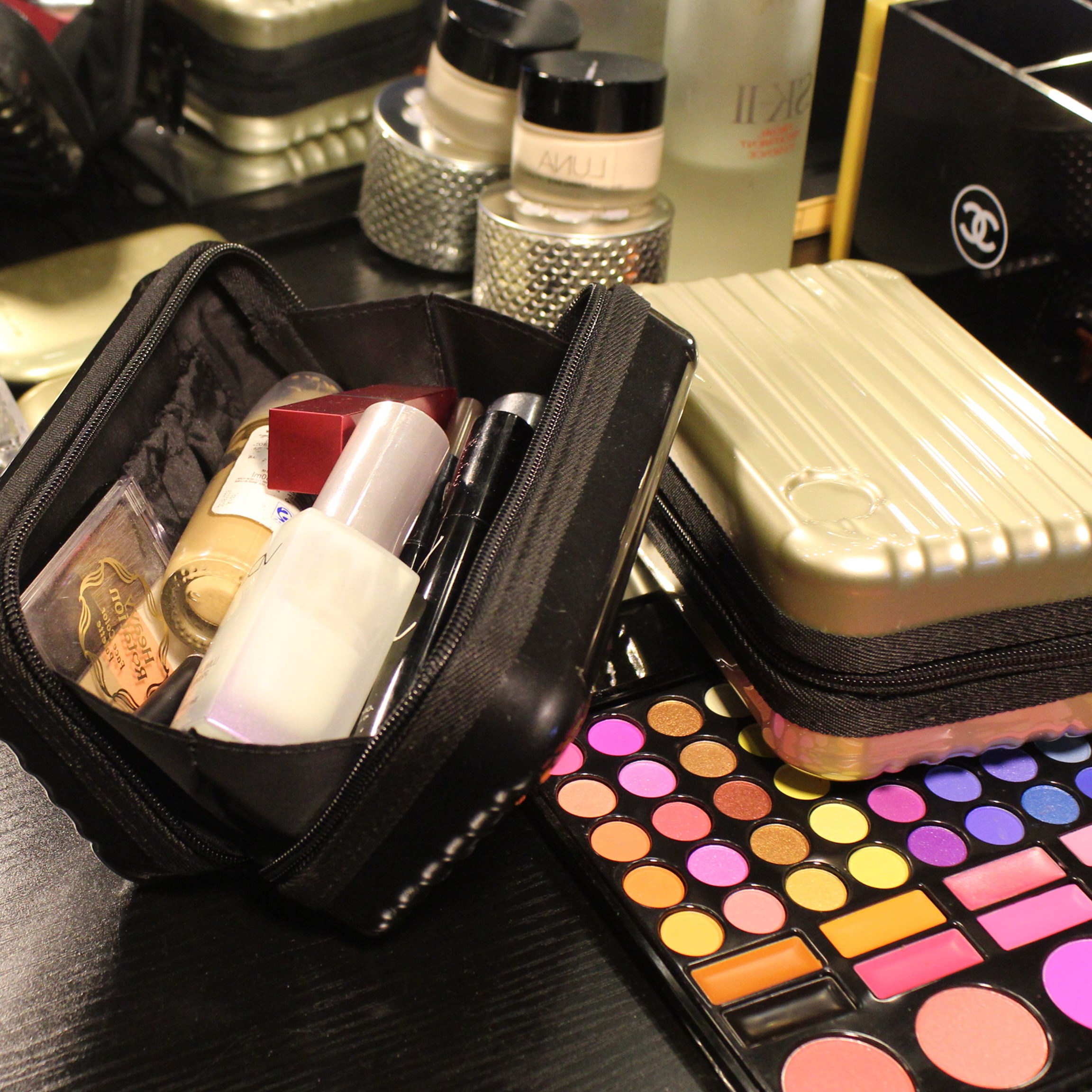 新款包邮pc化妆包abs旅行洗漱包手拿包收纳包便携高档防水迷你包