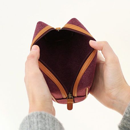 韩国正品indigo简约纯色毛毡手拿化妆包充电器充电宝收纳包相机包