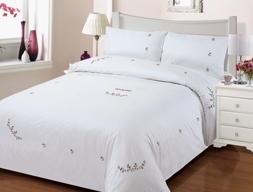 纯白色全棉绣花刺绣田园纯棉家纺被套床单外贸出口床上用品四件套
