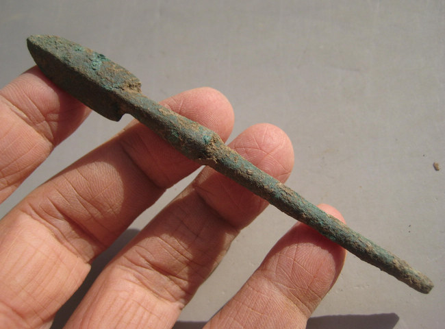 Z742秦汉 矛形长杠箭头 箭簇 真品古玩古董收藏青铜器老物件兵器
