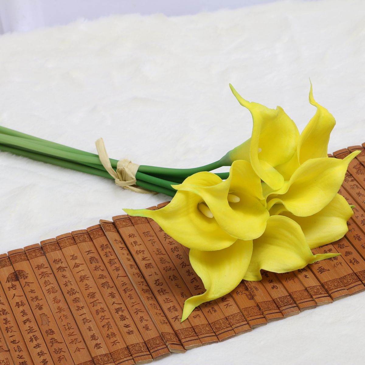 马蹄莲8支装 假花仿真花客厅装饰花艺 PU花把花 jrs视频直播_JRS体育直播_jrs直播是什么意思家居装饰品