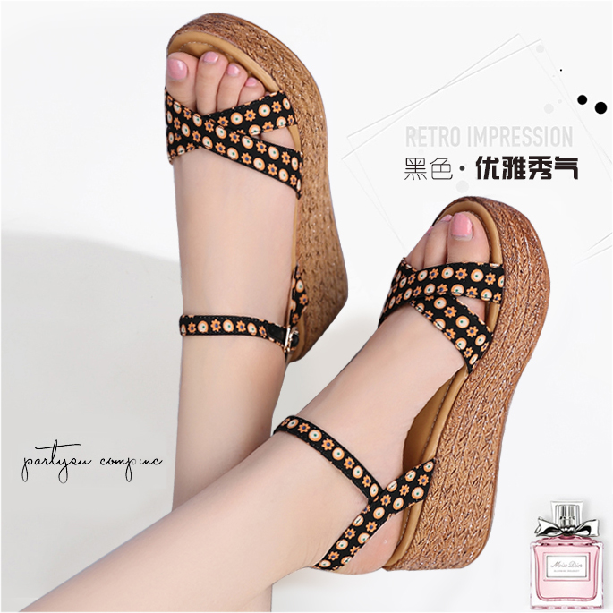 厚底凉鞋女夏2016新款坡跟松糕高跟平底韩版百搭学生夏季鞋子女鞋