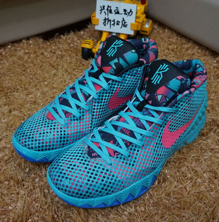 KYRIE 1 Zoom Air 欧文1代男子低帮篮球鞋 全明星 圣诞版精英战靴