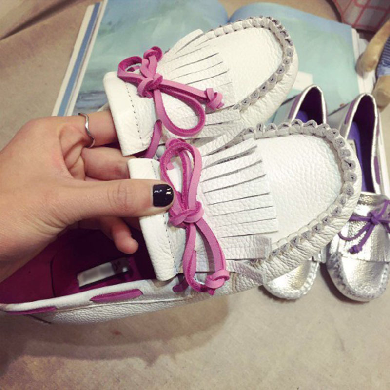 豆豆鞋女春夏软底单鞋真皮流苏开车孕妇学生休闲白色平跟平底女鞋